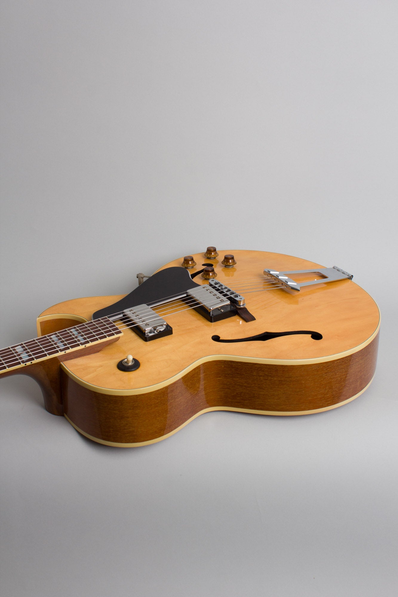 Gibson ES-175D Arch Top Hollow Body Electric Guitar (1989)