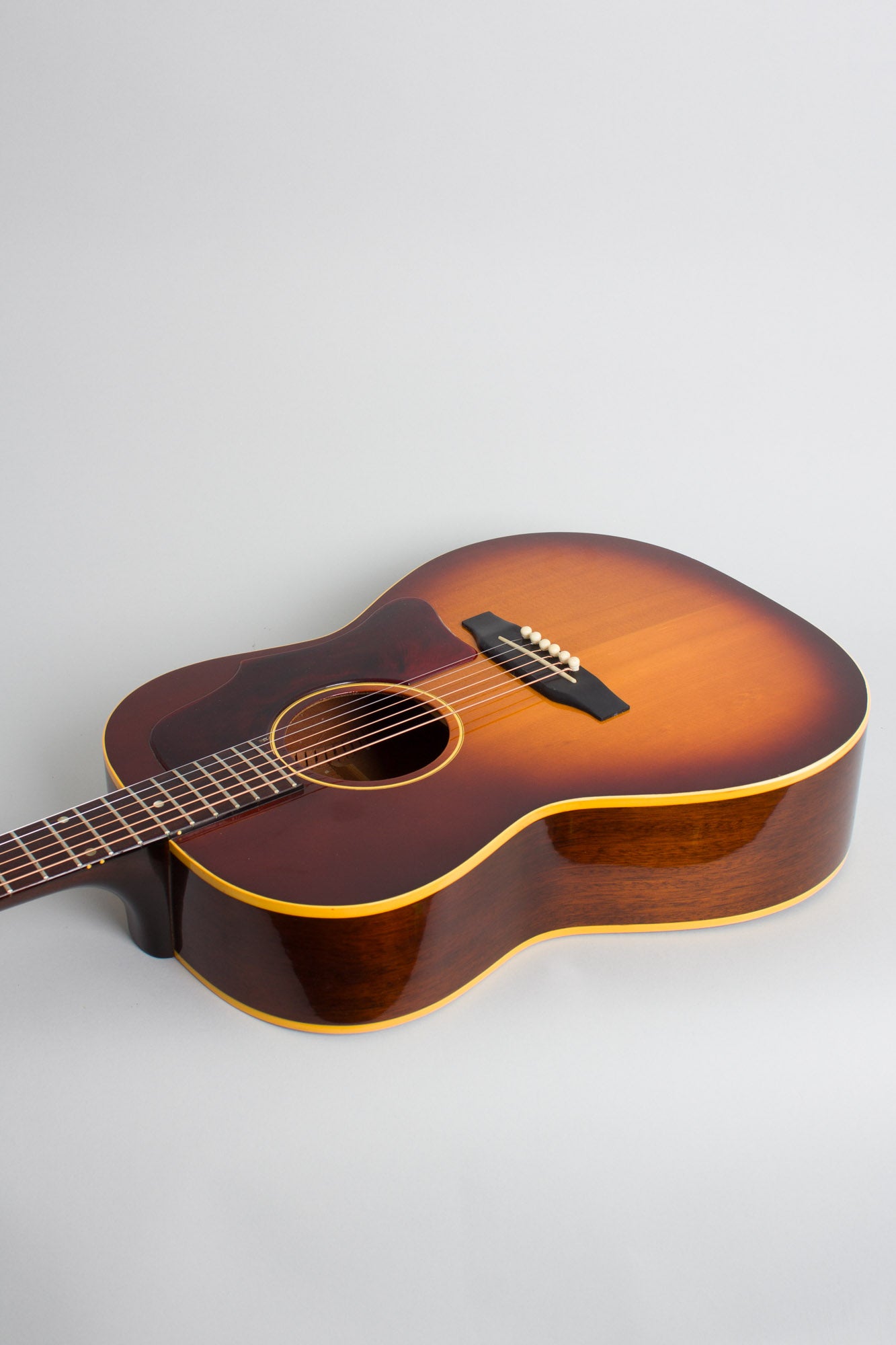 Gibson LG-1 Flat Top Acoustic Guitar (1965)