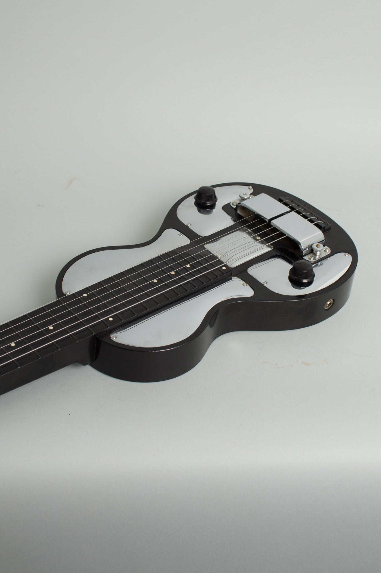 Rickenbacker Model B-6 Lap Steel Electric Guitar (1938)