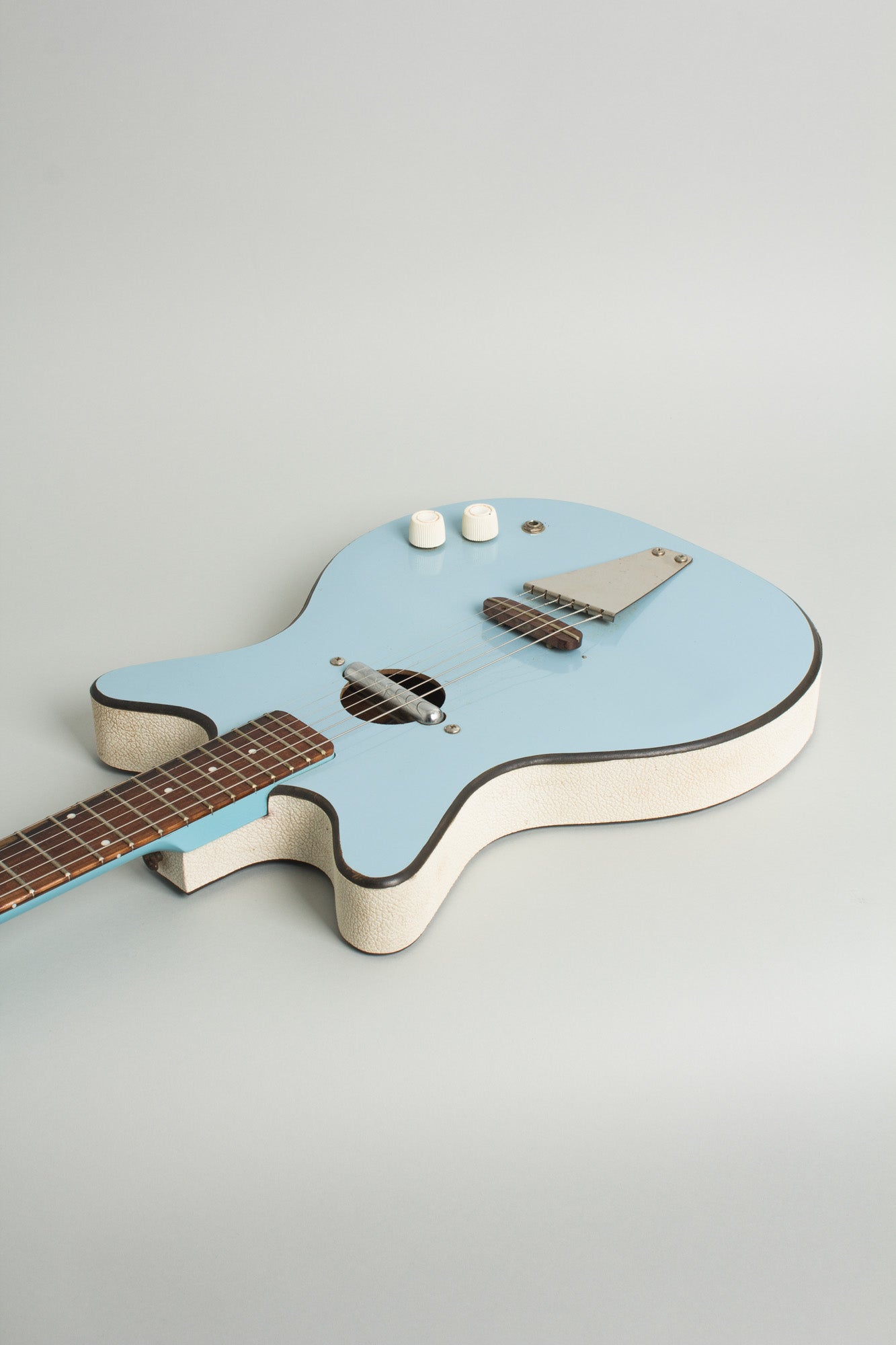 Danelectro Convertible Model 5015 Thinline Hollow Body Electric Guitar (1969)