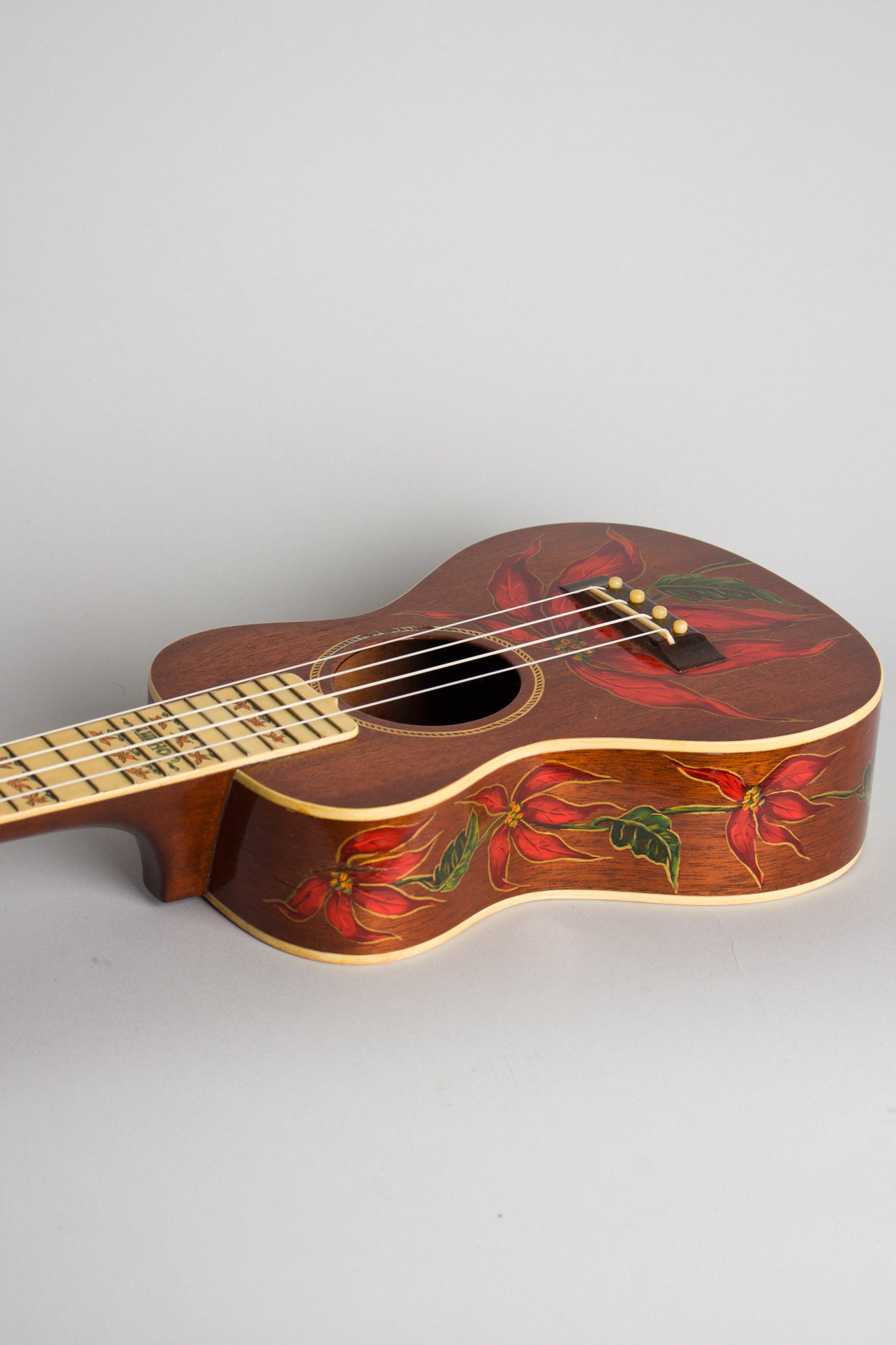 Gibson Poinsettia Custom Concert Ukulele (1931)