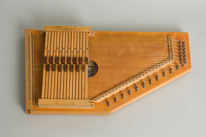 Goose Acres Model GH 15-Bar Autoharp Zither (1980s)