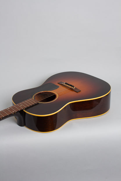 Gibson LG-2 Flat Top Acoustic Guitar (1946-7)