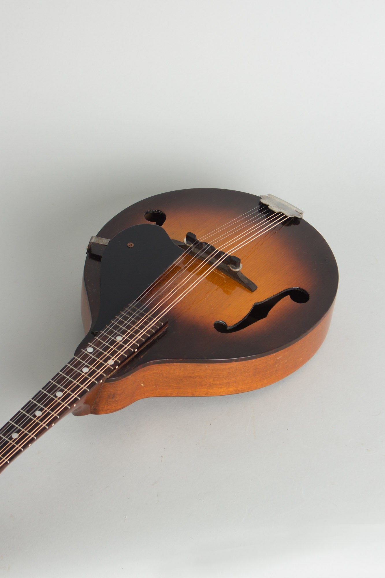 Kalamazoo KM-21 Arch Top Mandolin (1936)