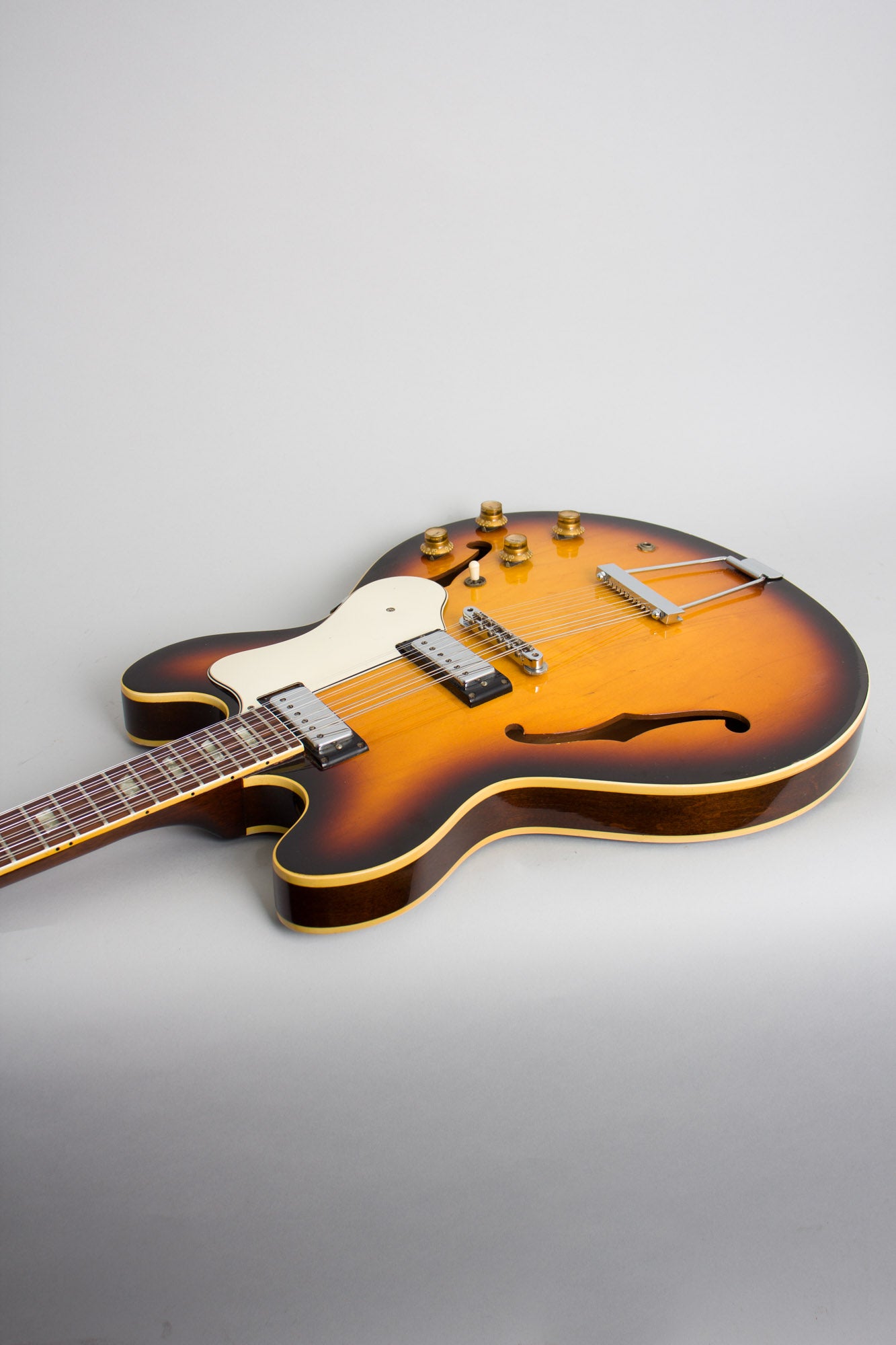 Epiphone E360TD-C12 Riviera 12 String Semi-Hollow Body Electric Guitar (1967)