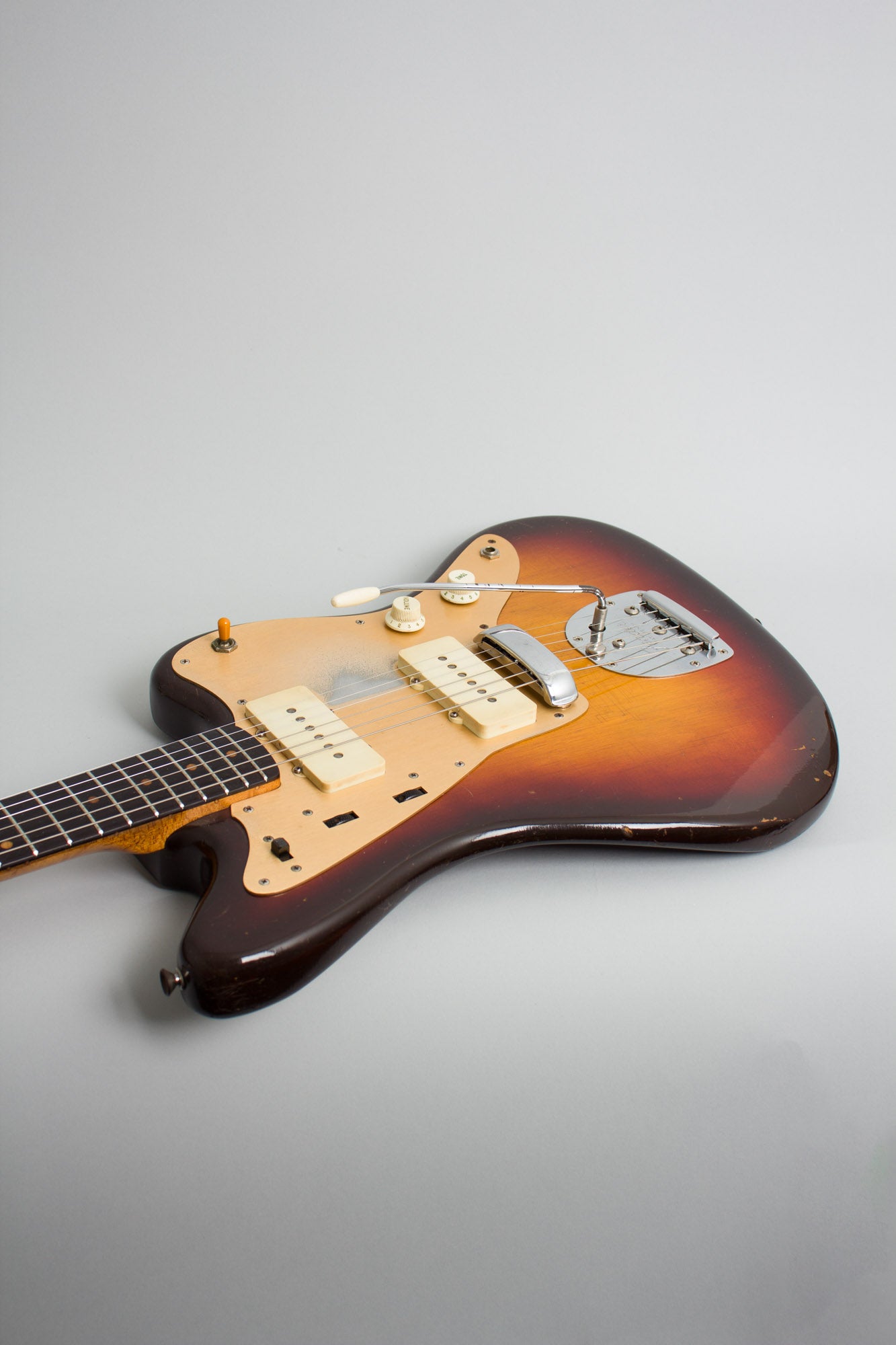 Fender Jazzmaster Solid Body Electric Guitar (1959)