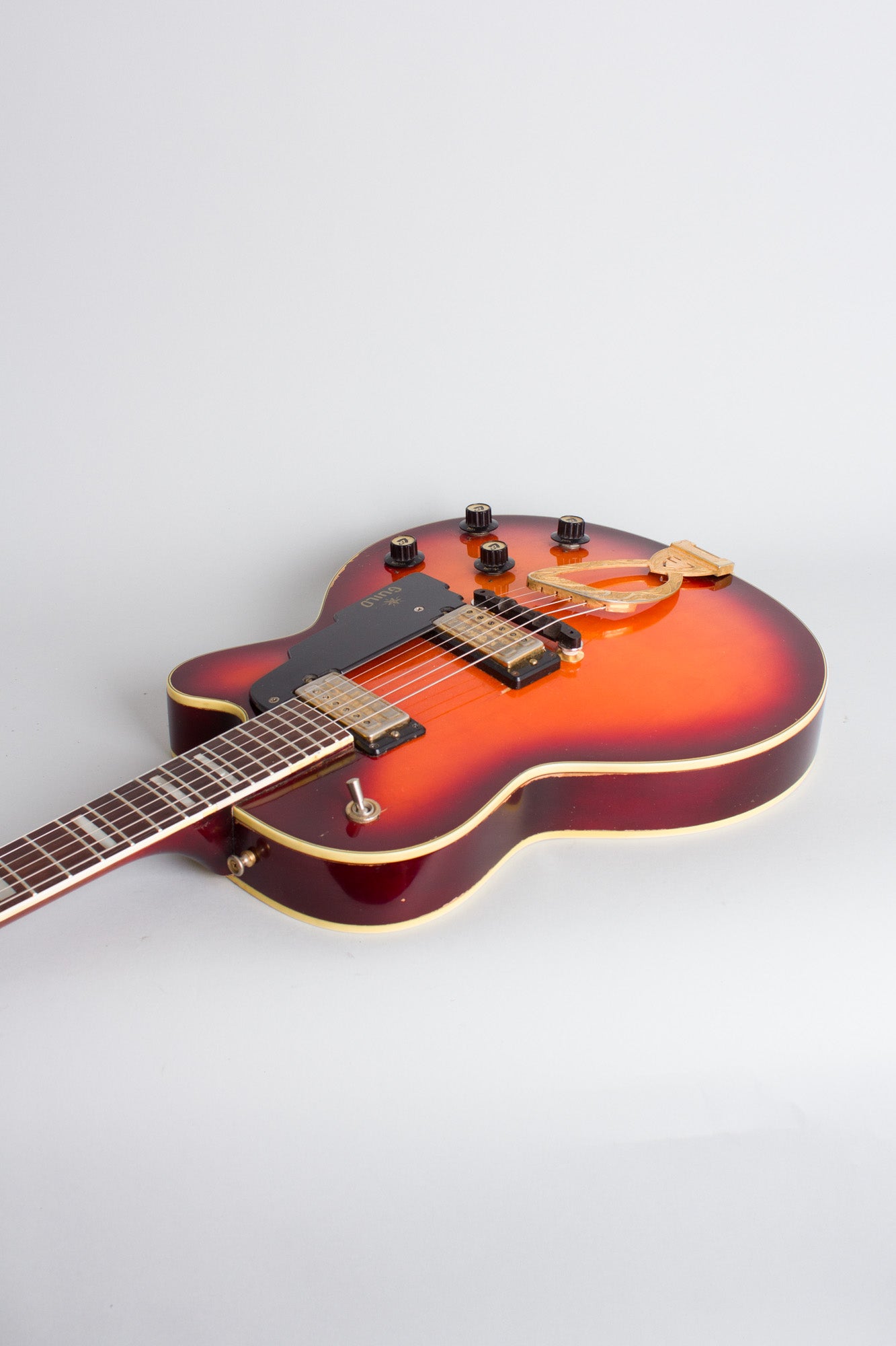 Guild M-75 BluesBird Thinline Hollow Body Electric Guitar (1968)