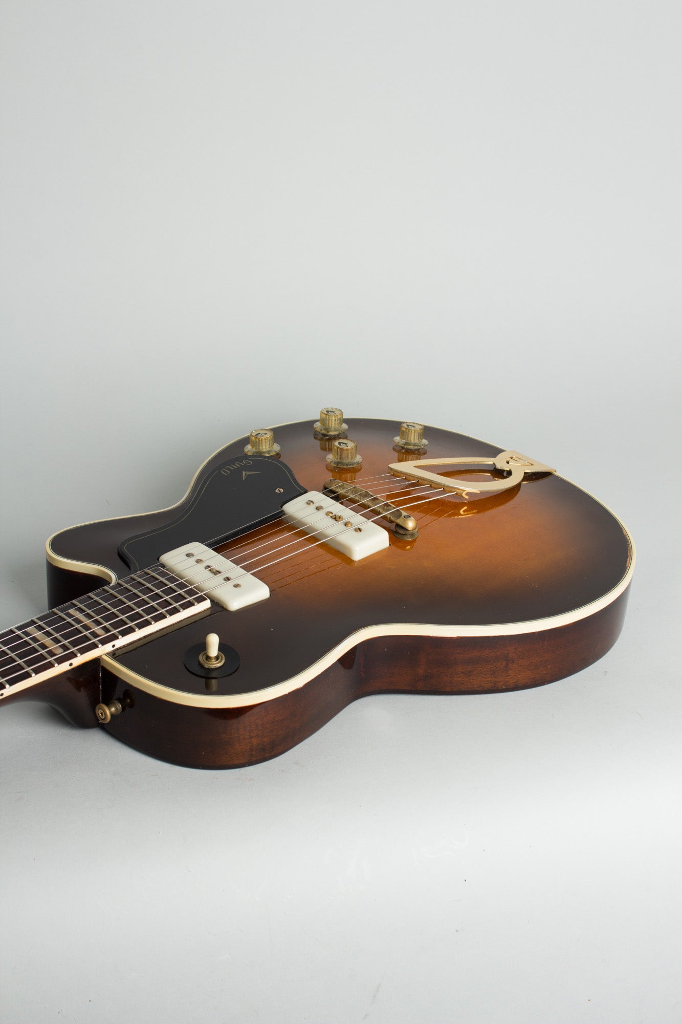 Guild M-75 Aristocrat Thinline Hollow Body Electric Guitar (1959)