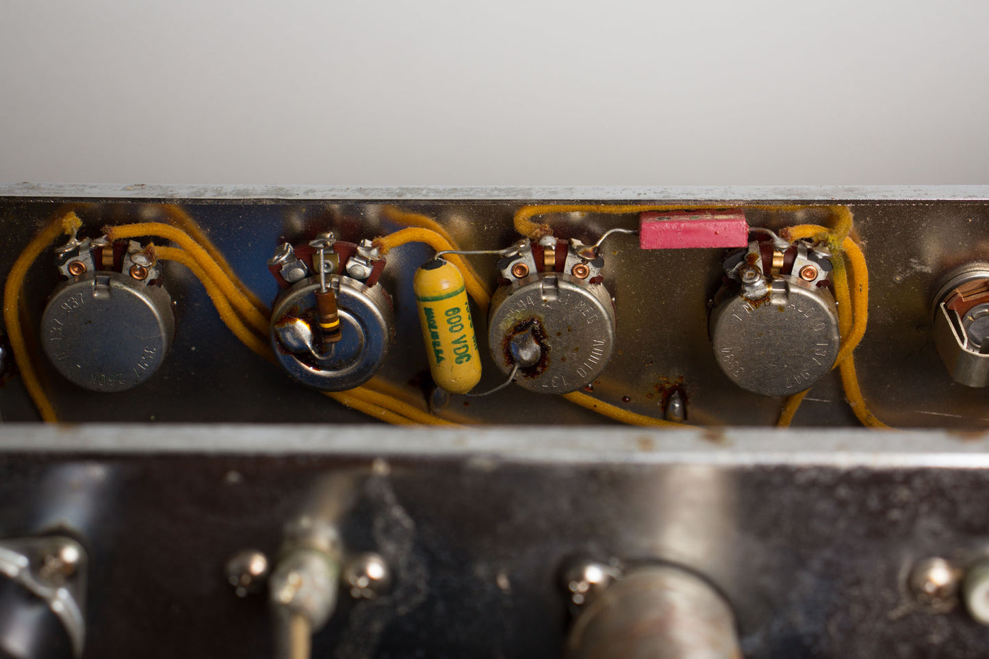 Fender Vibrolux Model 5F11 Tube Amplifier (1959)