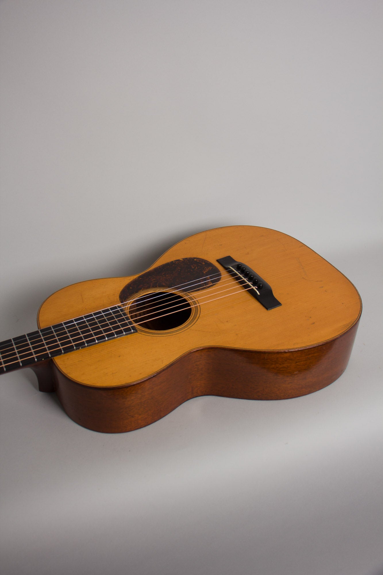 C. F. Martin 0-18 Flat Top Acoustic Guitar (1932)