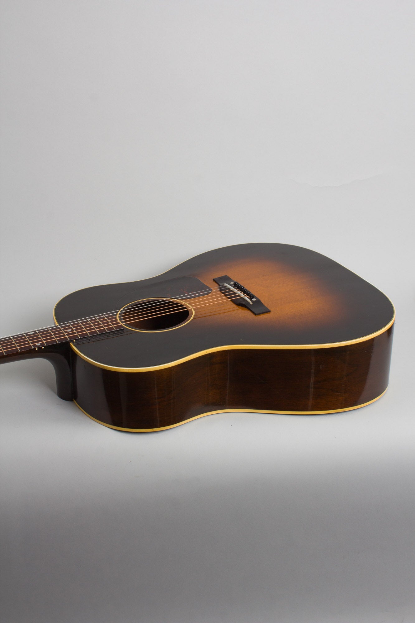 Gibson J-45 Flat Top Acoustic Guitar (1953)