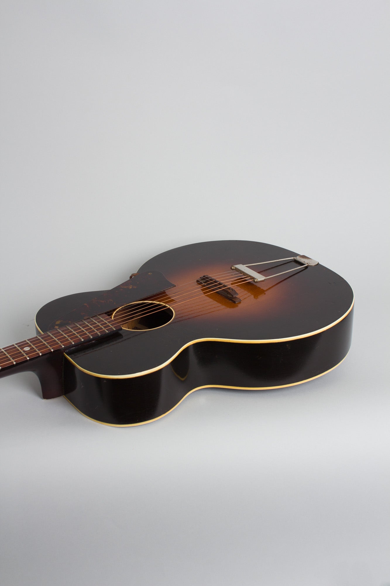 Kay Unlabeled Flat Top Acoustic Guitar (1938)