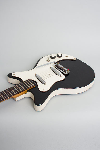 Danelectro Model 4021 Hand Vibrato Semi-Hollow Body Electric Guitar