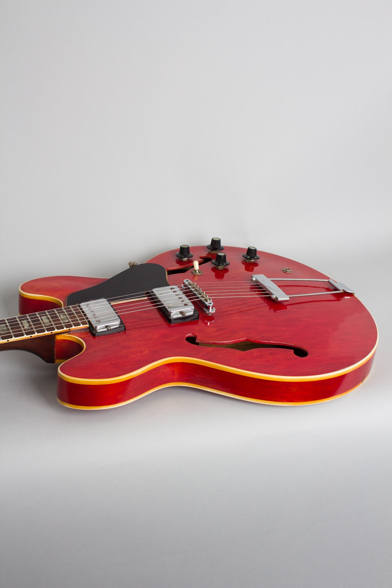Gibson ES-335TD Semi-Hollow Body Electric Guitar (1973)