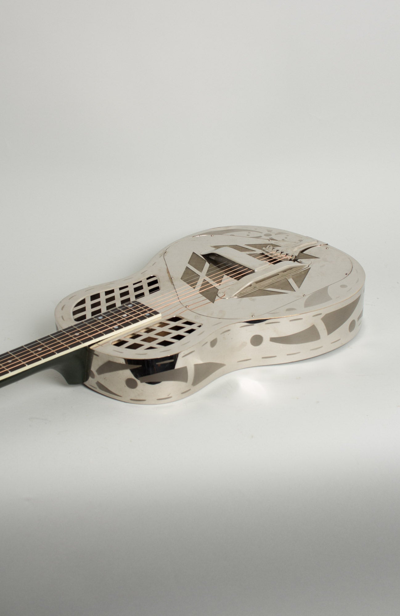 National Tricone Exploding Palm Tree Resophonic Guitar (1937)