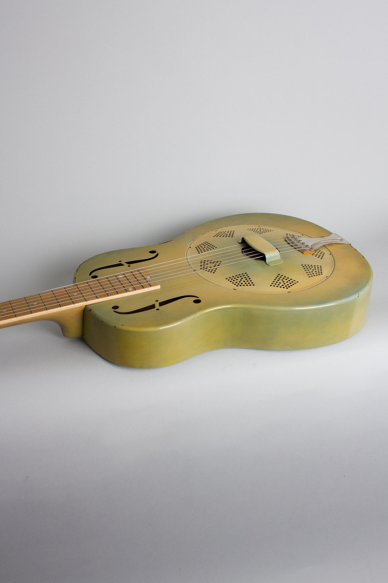 National Triolian Resophonic Guitar (1931)