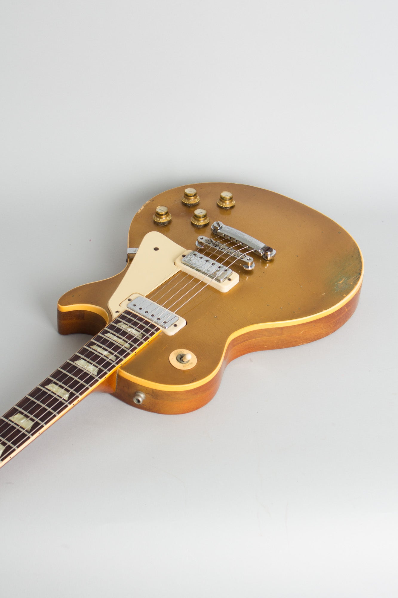 Gibson Les Paul Deluxe Solid Body Electric Guitar (1973)