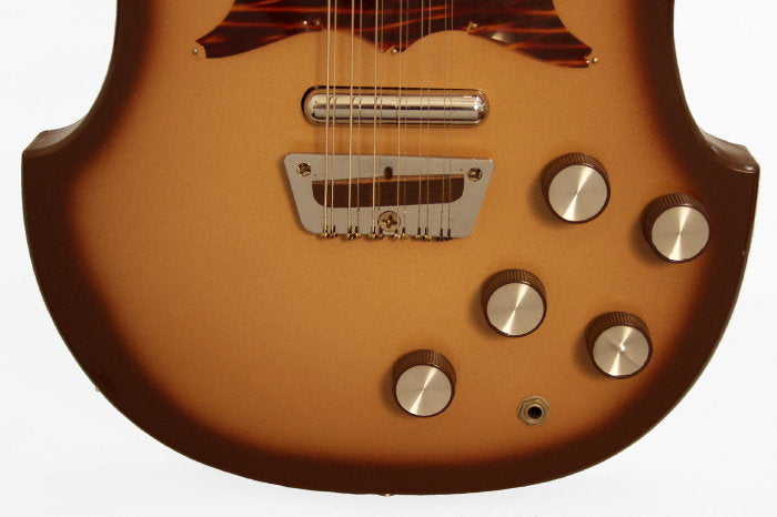Danelectro Bellzouki 2-pickup model 7020 12 String Semi-Hollow Body Electric Guitar (1961)