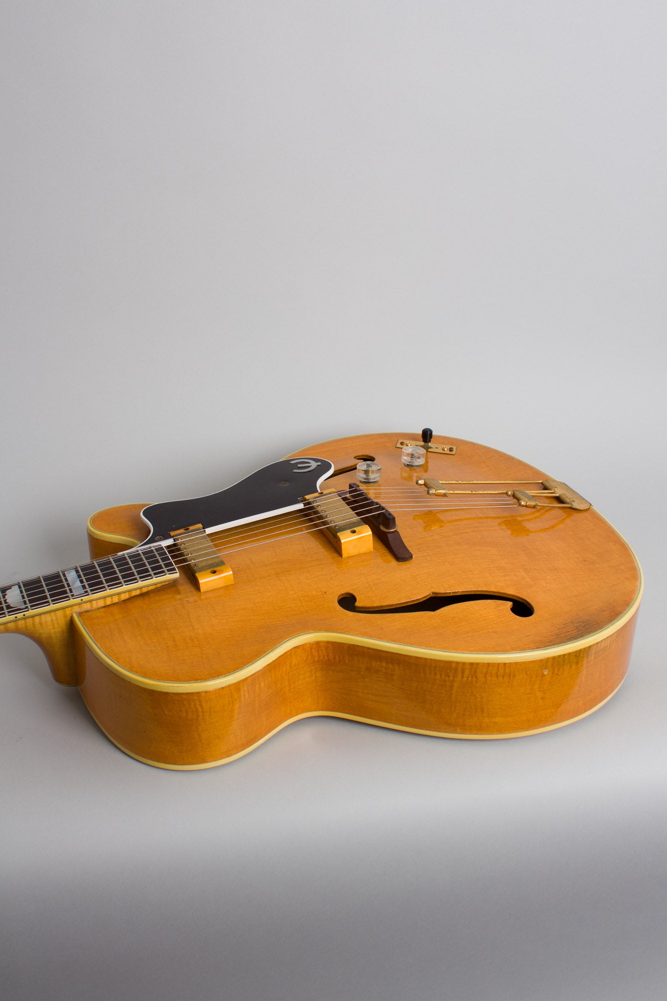 Epiphone Zephyr Deluxe Cutaway Arch Top Hollow Body Electric Guitar (1954)