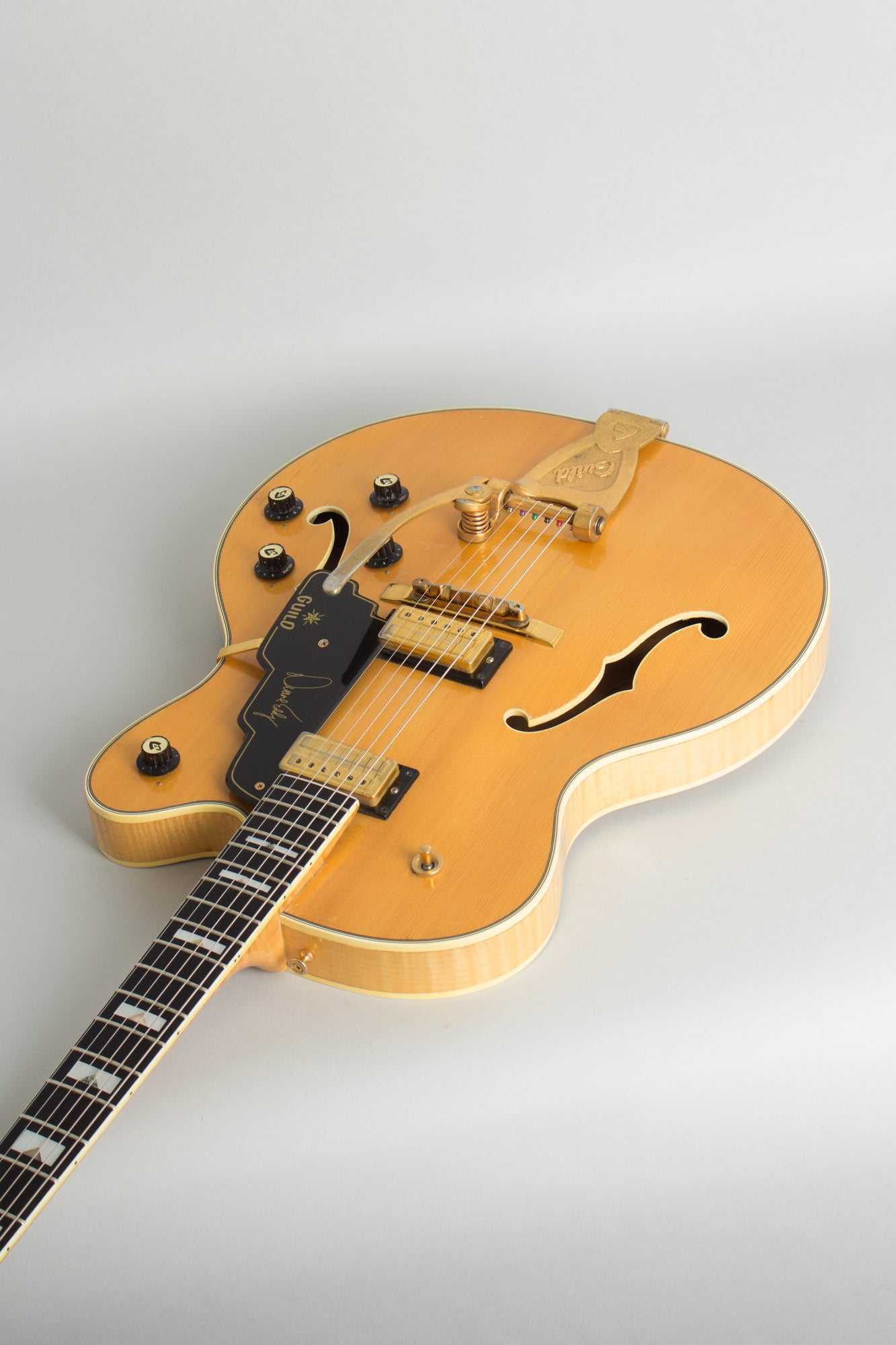 Guild Duane Eddy DE-500 Thinline Hollow Body Electric Guitar (1967)