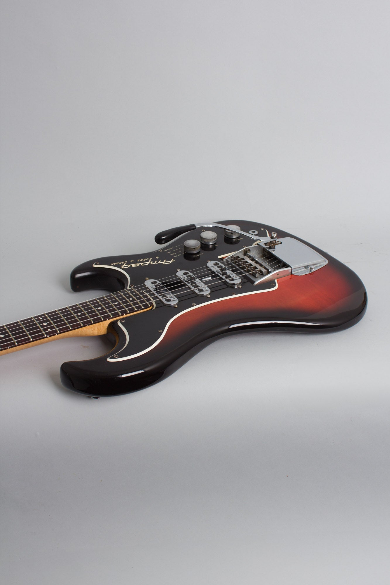 Burns Ampeg Wild Dog EG-1S Jazz Split Sound Solid Body Electric Guitar (1964)