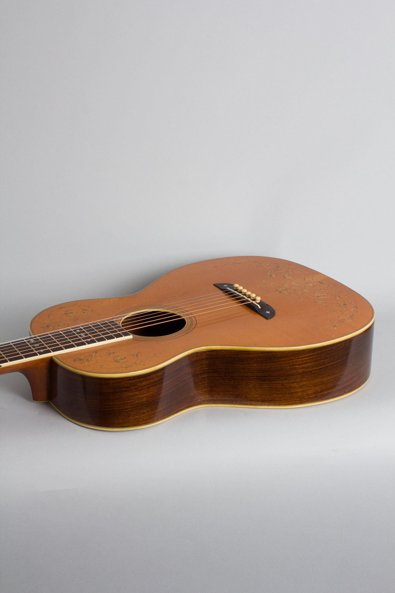 Washburn Model 5238 Deluxe Flat Top Acoustic Guitar (1930)