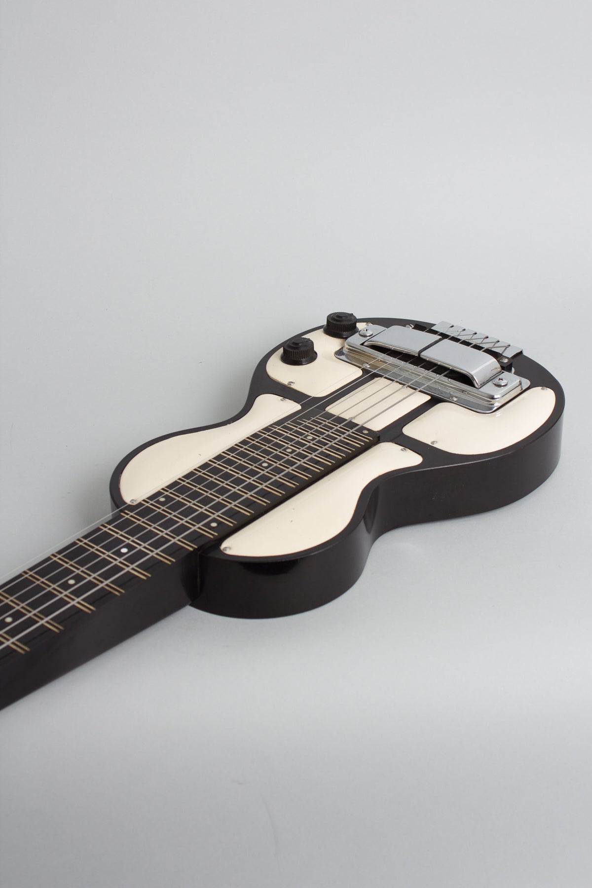 Rickenbacker Model B-6 Lap Steel Electric Guitar (1948)
