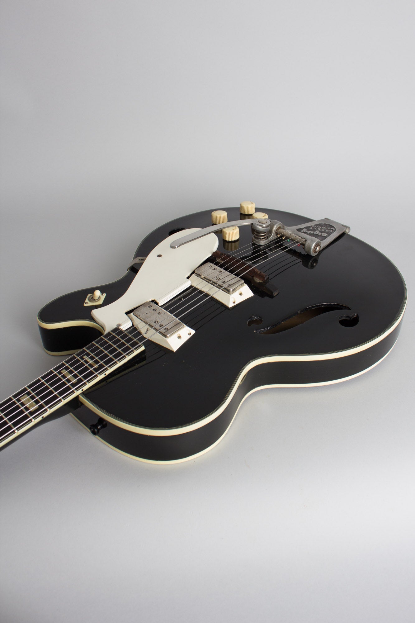Harmony Silvertone Model 1446L Thinline Hollow Body Electric Guitar (1960's)