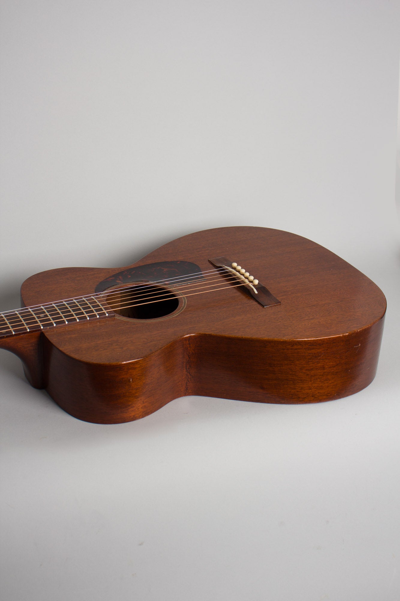 Guild M-20 Flat Top Acoustic Guitar (1962)