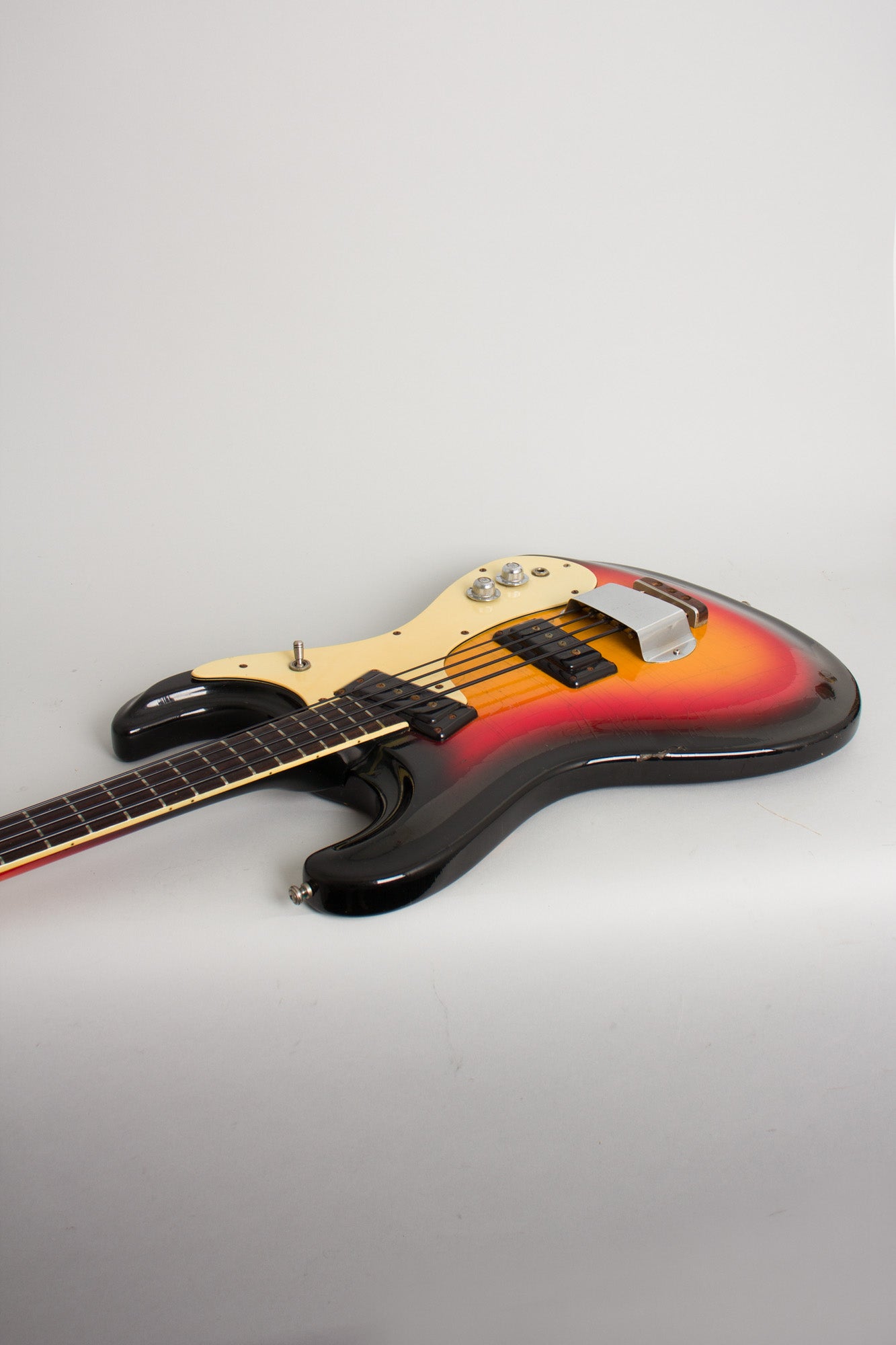 Mosrite Ventures Solid Body Electric Bass Guitar (1966)