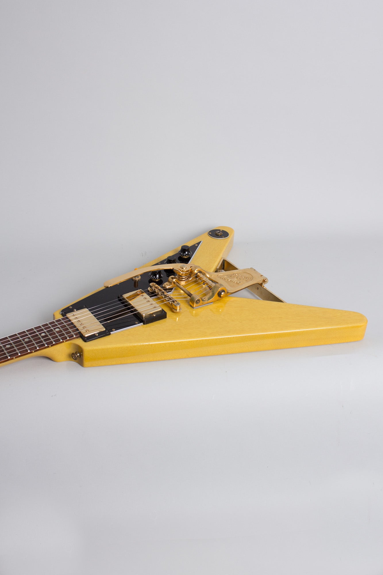 Gibson Flying V Lonnie Mack Solid Body Electric Guitar (1998)