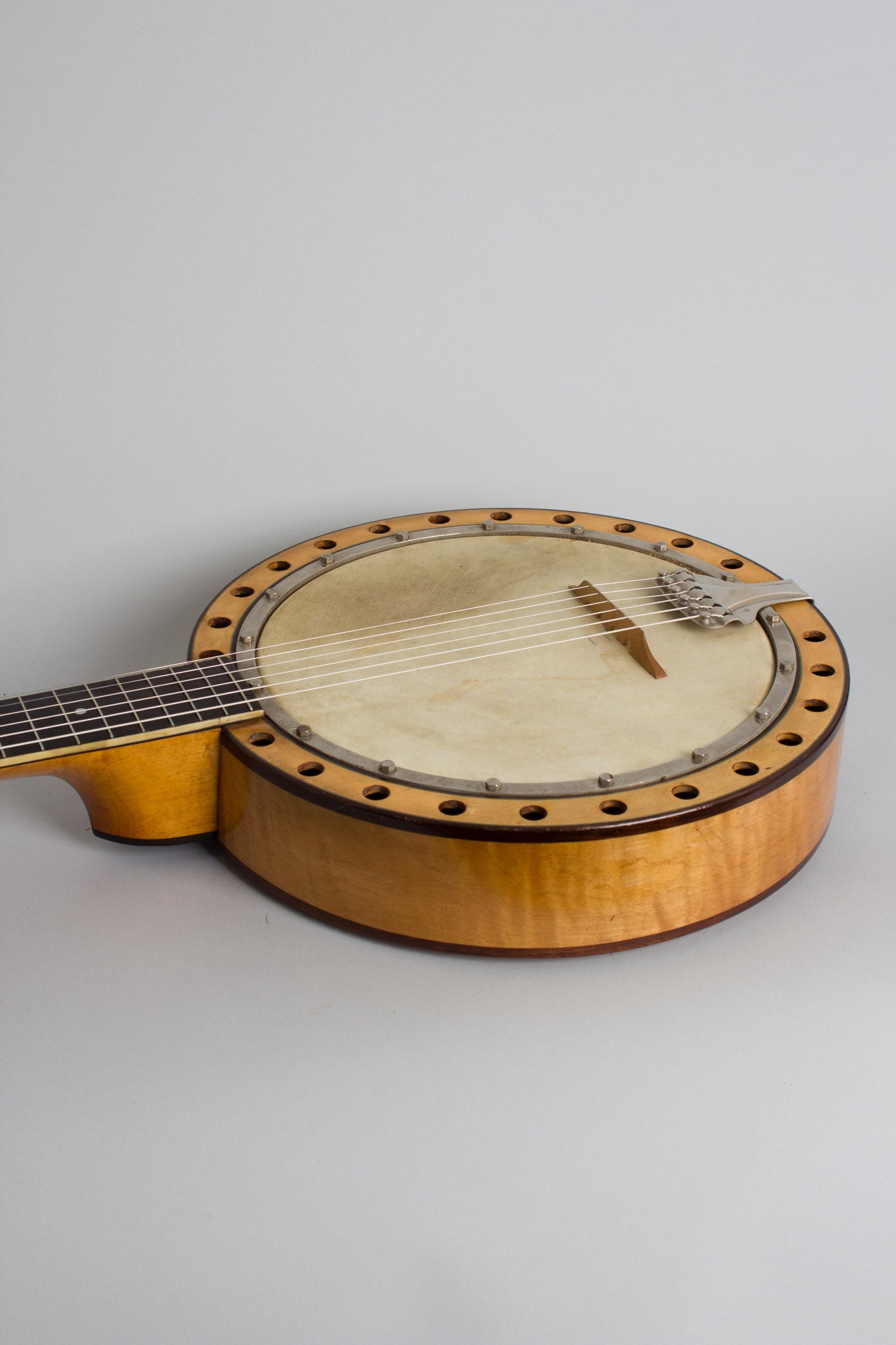 William O. Schmick Lyric Guitar Banjo (1920)