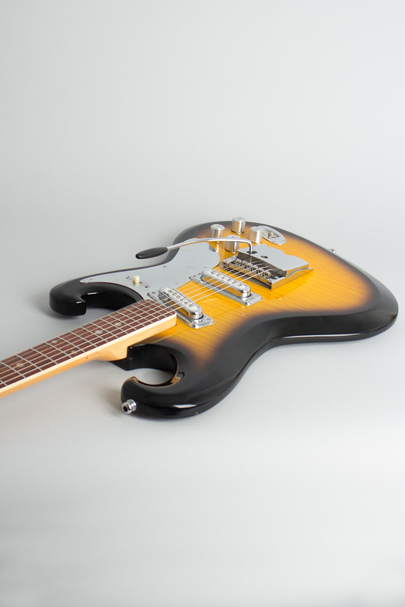Avalon AV-2T Solid Body Electric Guitar (1968)