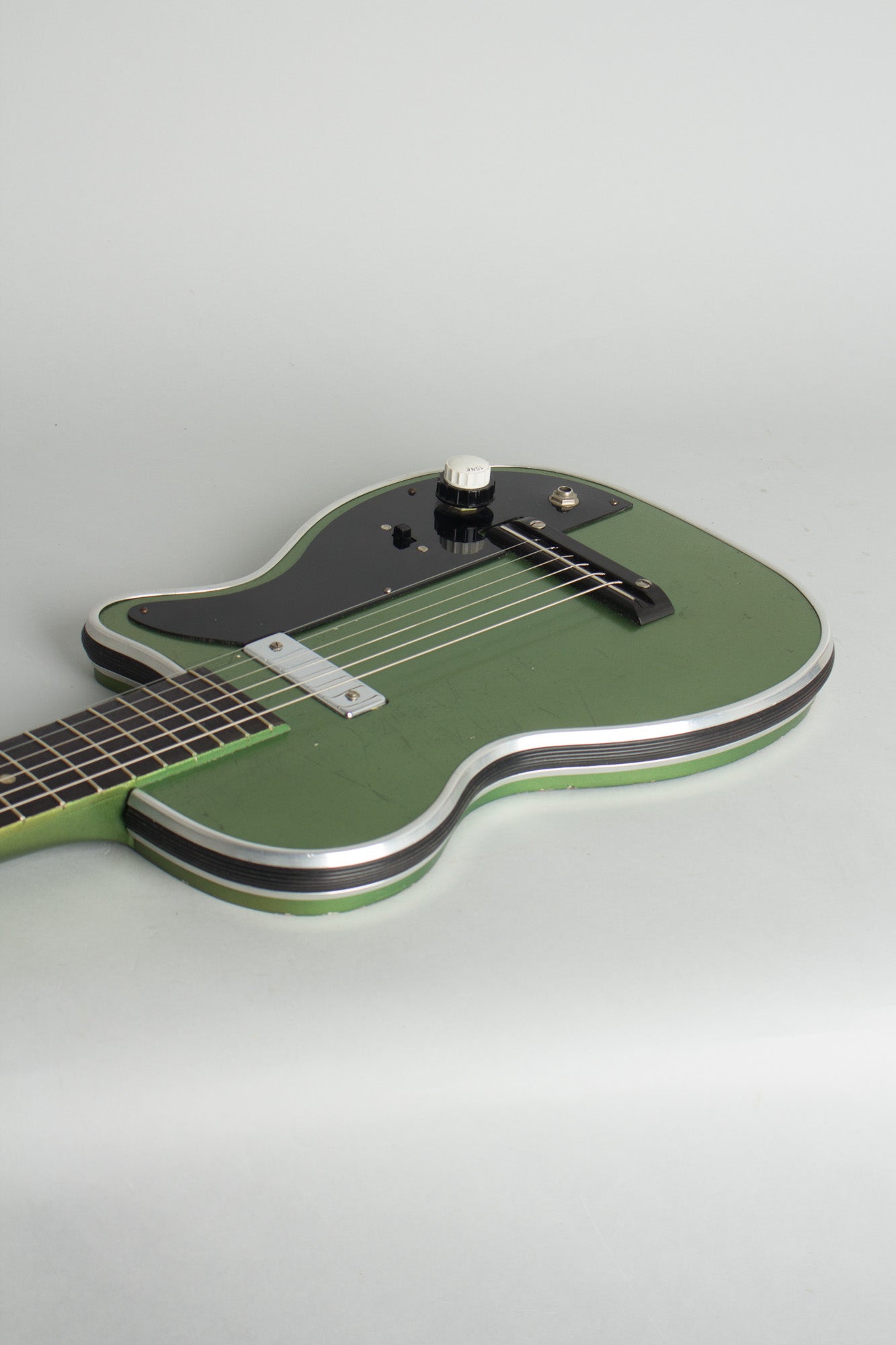 Harmony Stratotone Newport Model H-42/2 Solid Body Electric Guitar (1956)