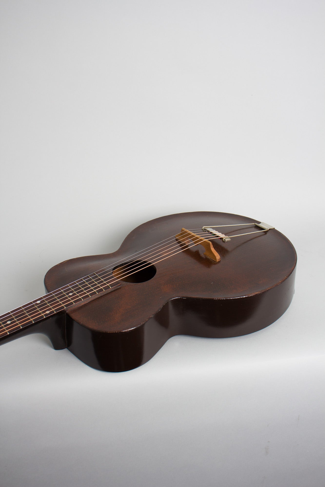 Gibson L-Junior Arch Top Acoustic Guitar (1925)