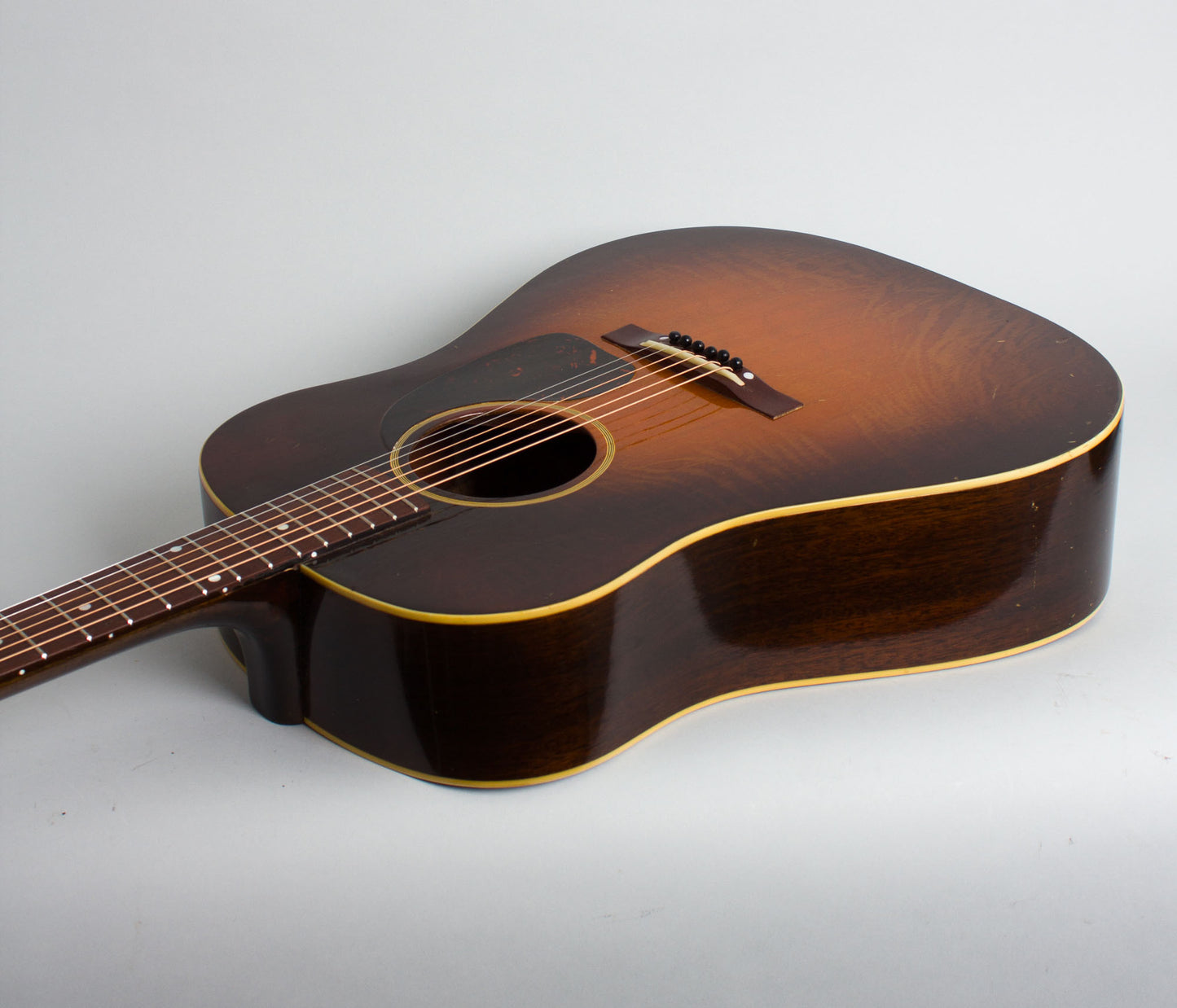 Gibson J-45 Flat Top Acoustic Guitar (1943-4)