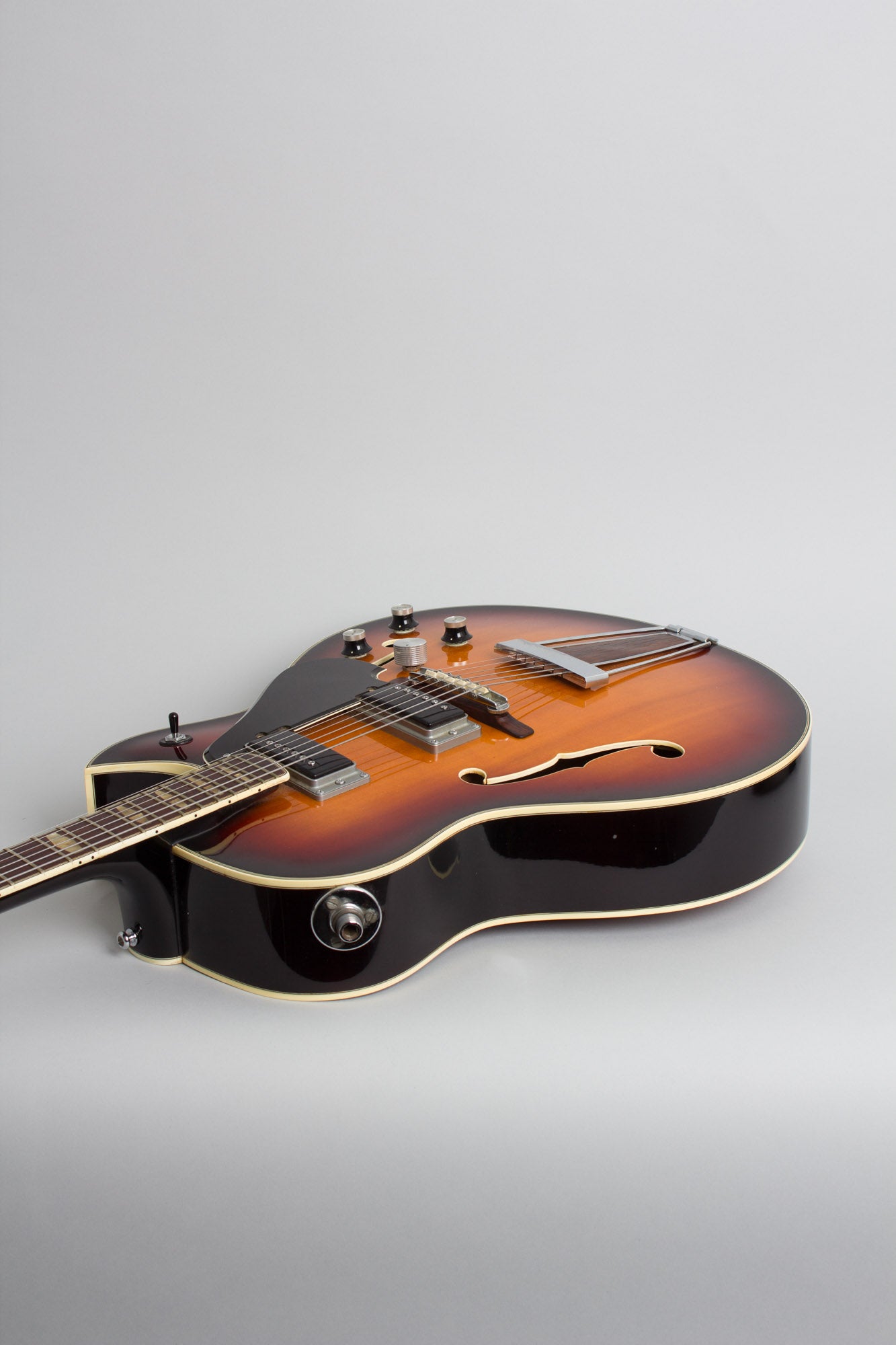 Yamaha AE-11 Arch Top Hollow Body Electric Guitar (1969)