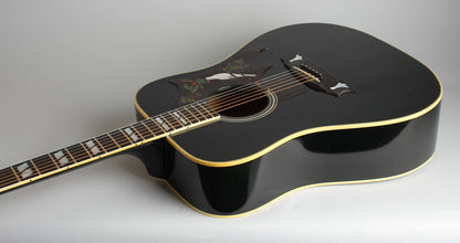 Gibson Dove Custom Flat Top Acoustic Guitar (1977)