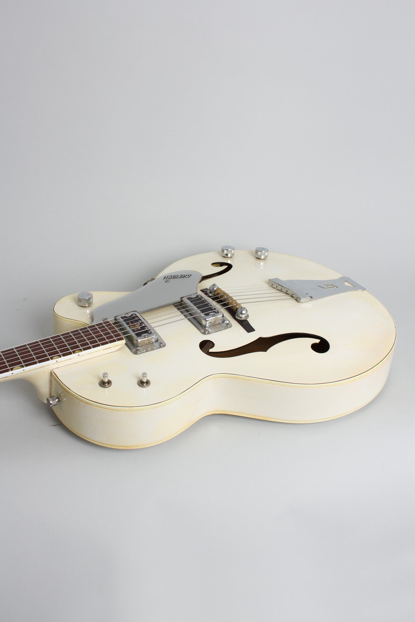 Gretsch Model 6117 Double Anniversary White Arch Top Hollow Body Electric Guitar (1968)