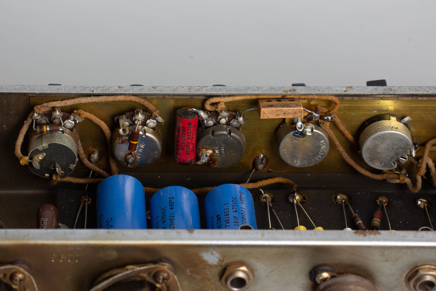 Fender Tremolux Model 5E9 Tube Amplifier (1955)