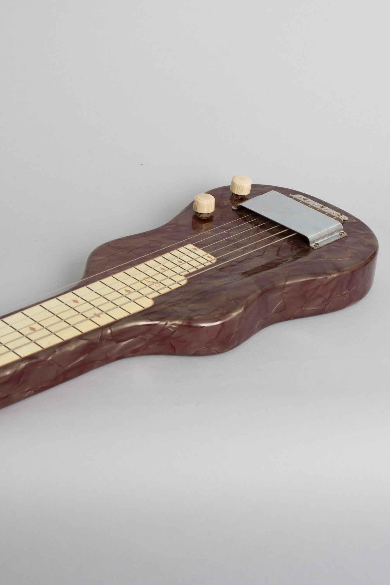 Magnatone Lap Steel Electric Guitar (1951)