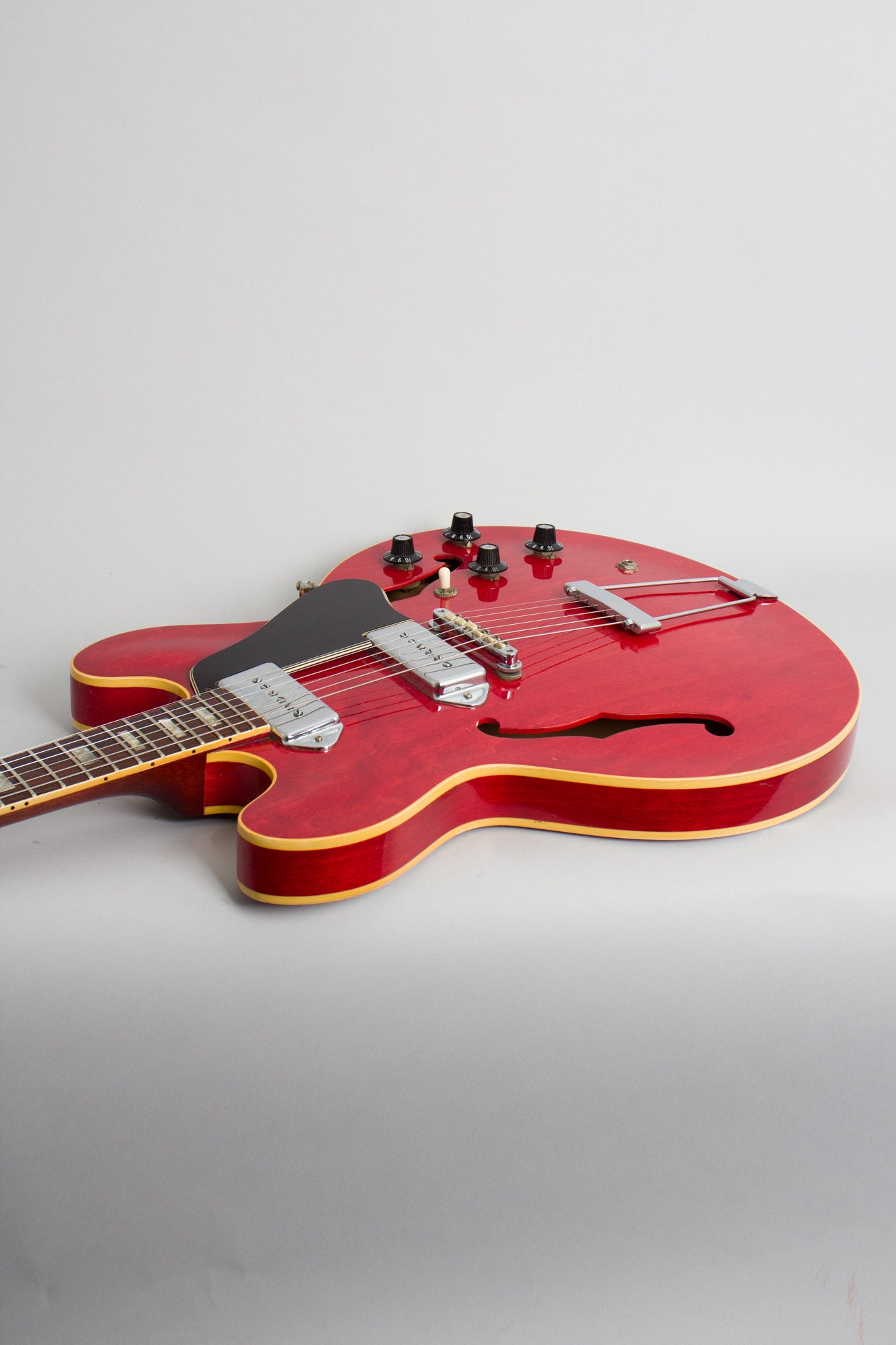 Gibson ES-330TDC Thinline Hollow Body Electric Guitar (1968)