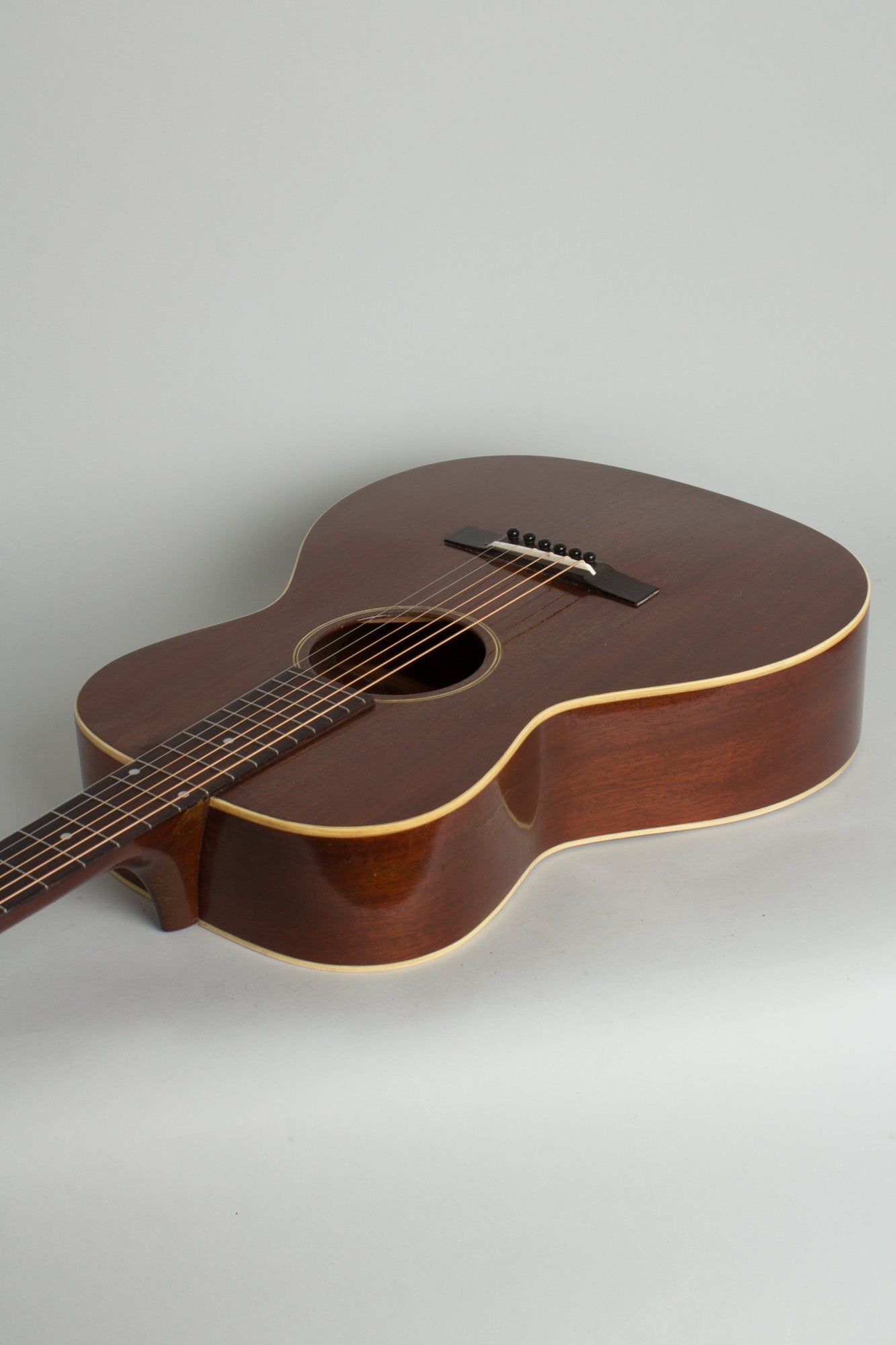 Gibson L-0 Flat Top Acoustic Guitar (1930)