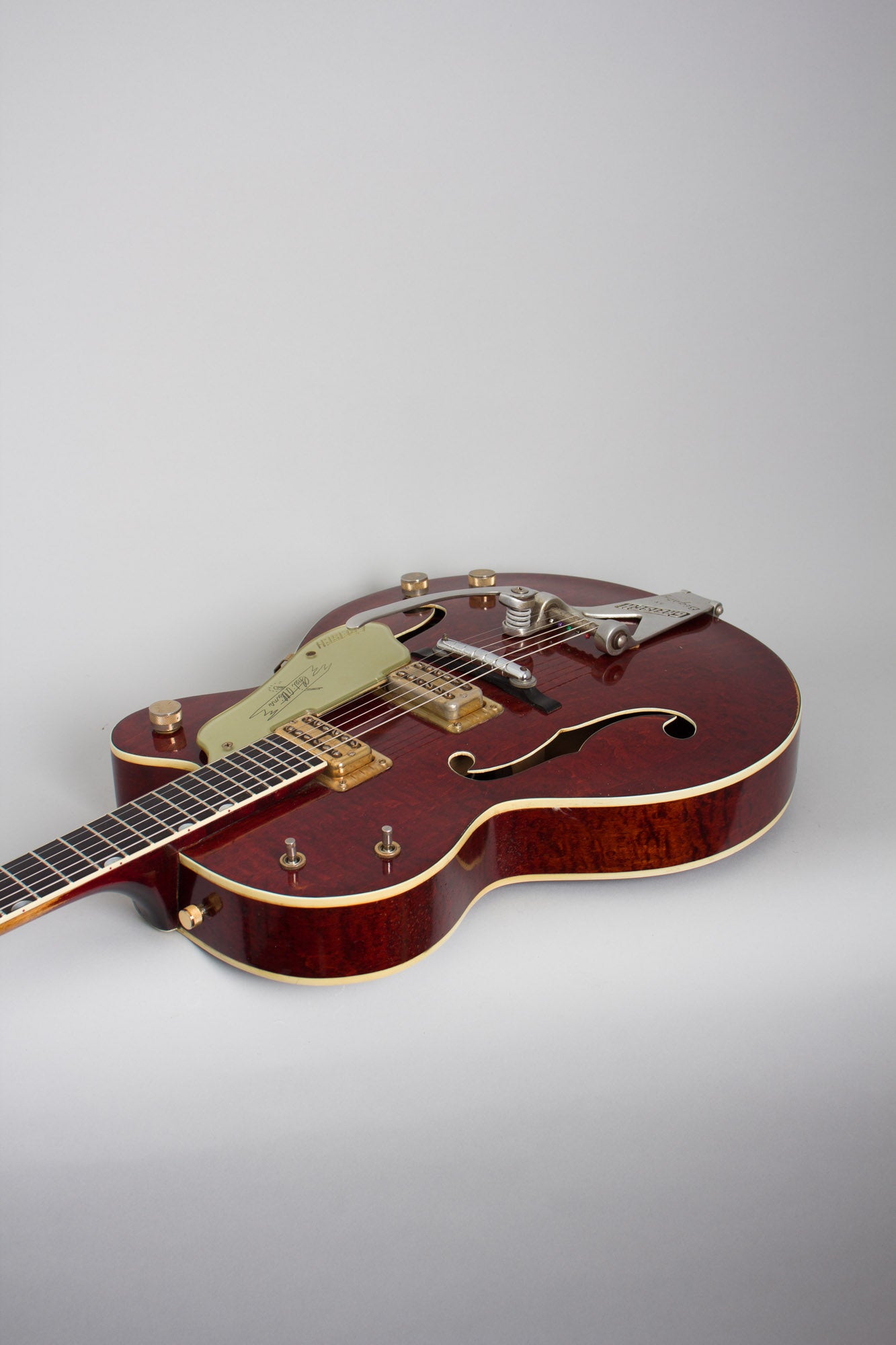 Gretsch Chet Atkins Hollow Body Model 6120 Arch Top Hollow Body Electric Guitar (1960)