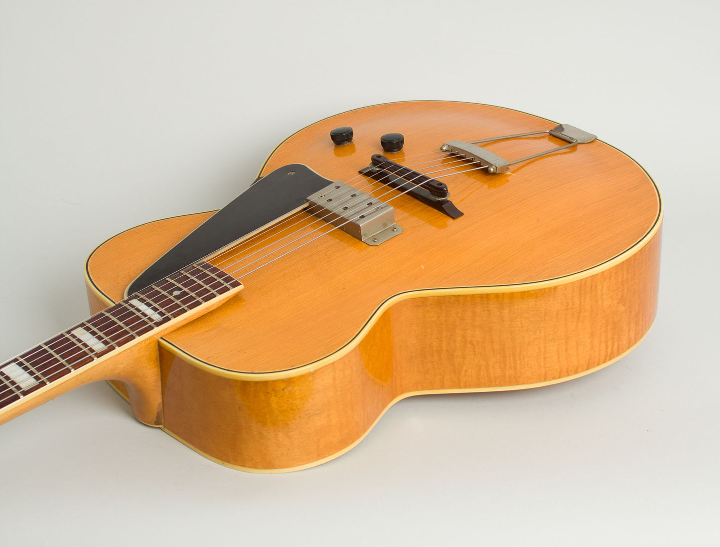 National New Yorker Arch Top Hollow Body Electric Guitar (1941)