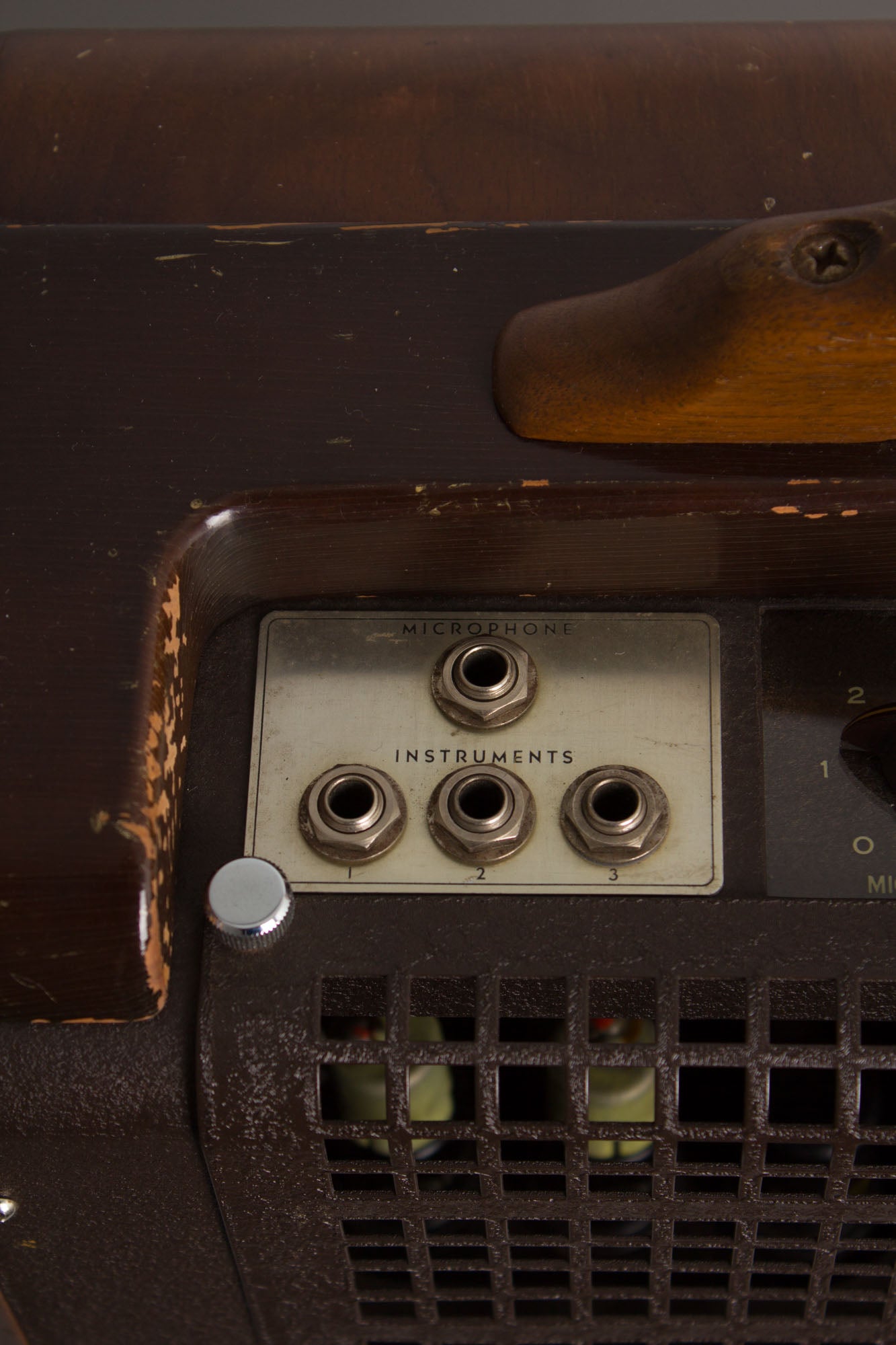 National-Dobro Recording King Model 1016 Tube Amplifier (1942)
