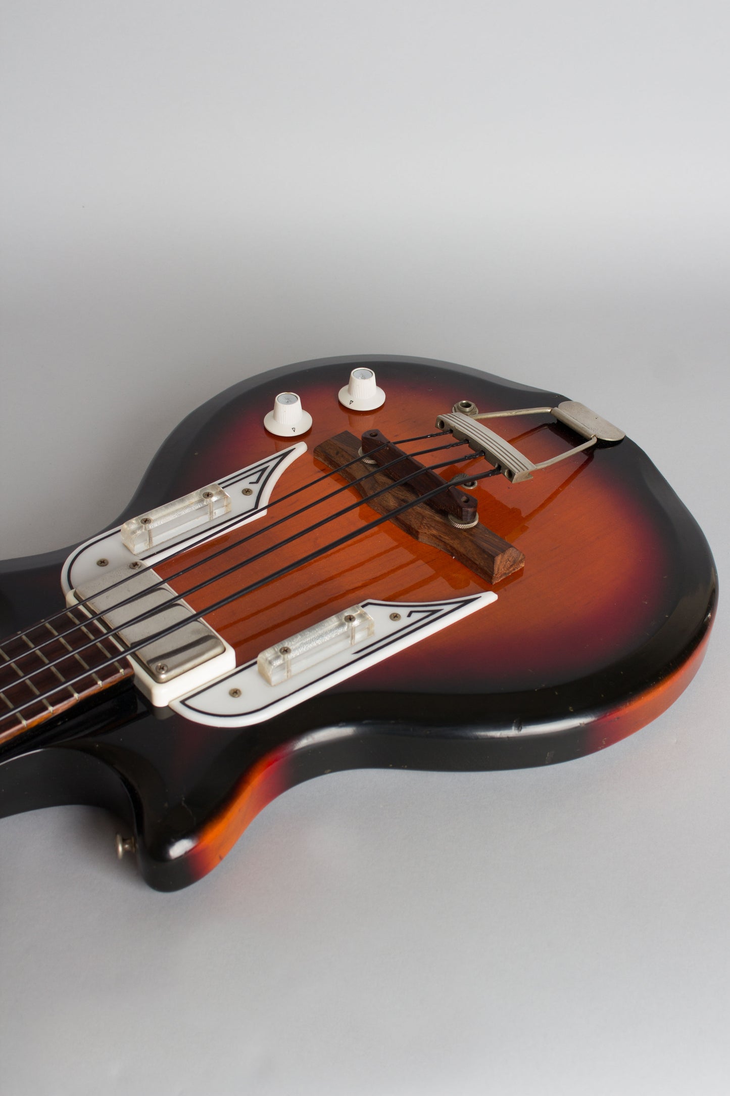 Valco Airline Pocket Bass C-7224 Solid Body Electric Bass Guitar (1965)