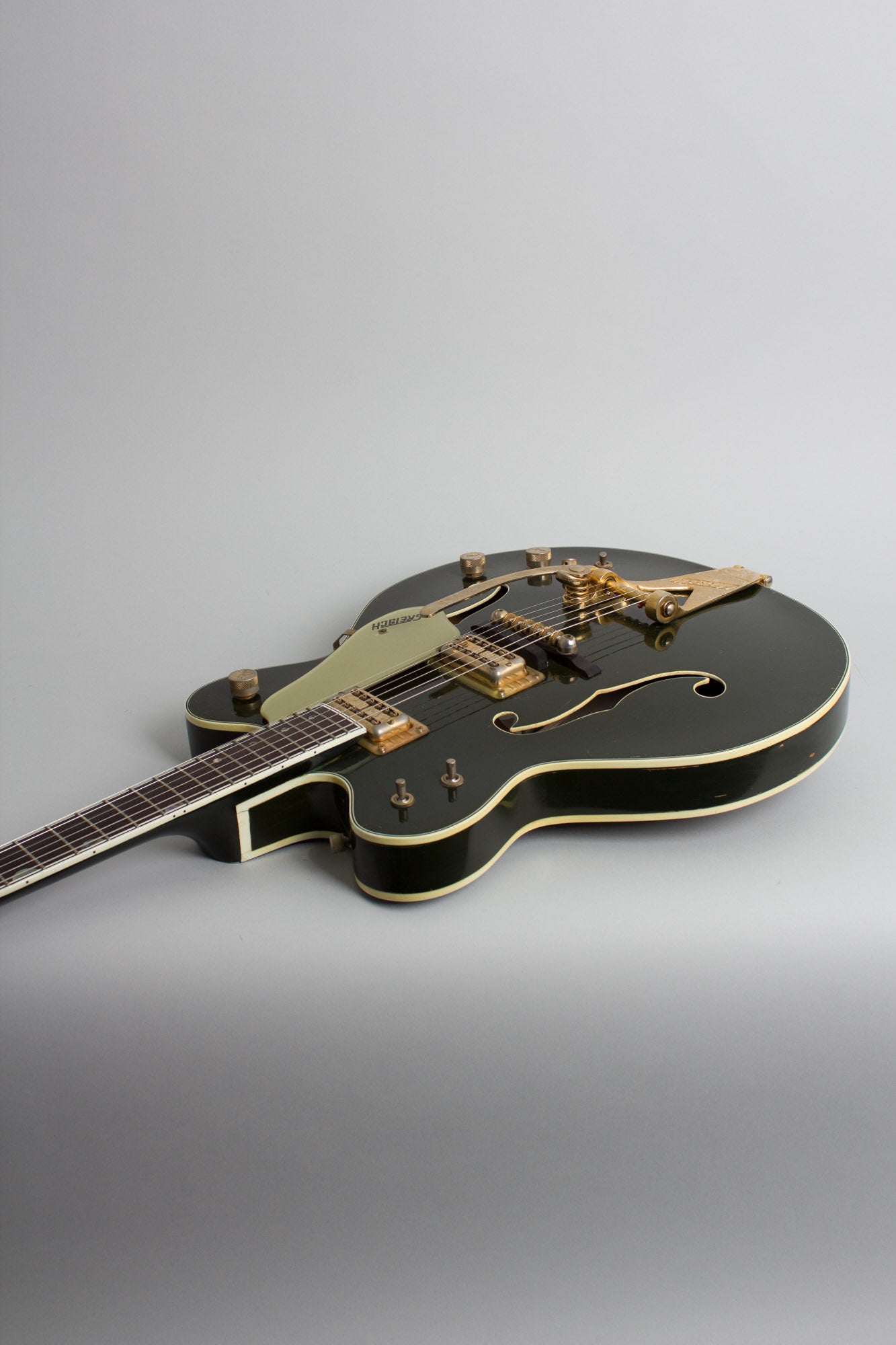 Gretsch Country Club Model 6192 Custom Thinline Hollow Body Electric Guitar (1963)