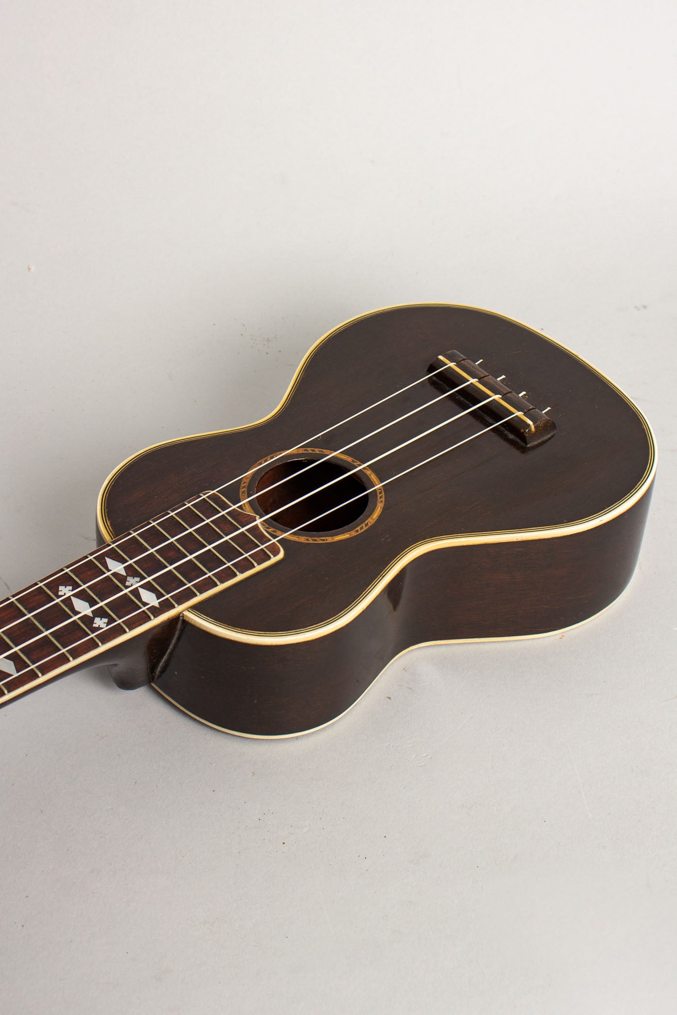 Gibson Uke-3 Soprano Ukulele (1928)