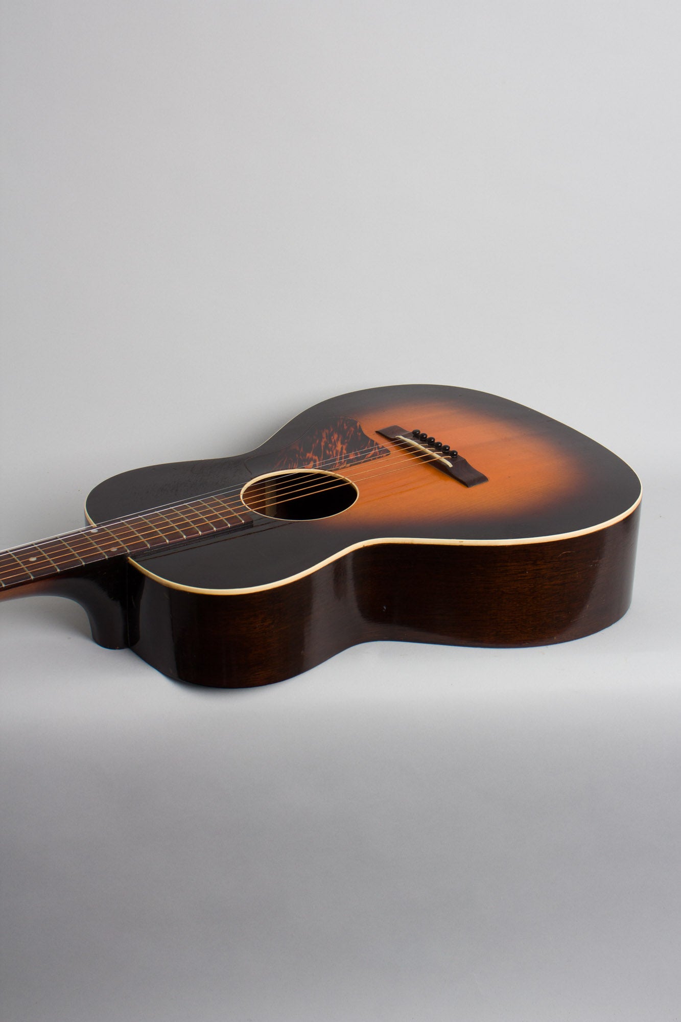 Kalamazoo KHG-14 Flat Top Acoustic Guitar (1938)